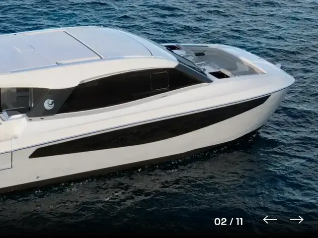 Aquila 42 Coupe