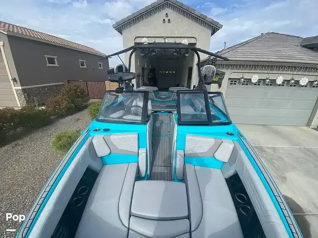 Nautique G23