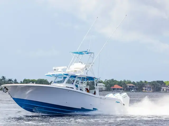 Invincible Boats 43 Open Fisherman