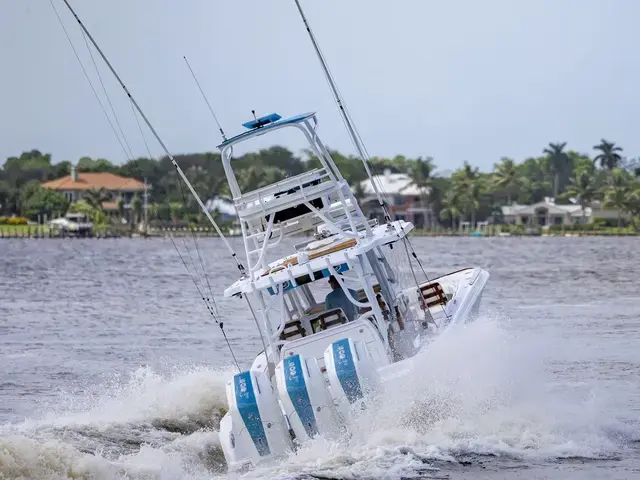 Invincible Boats 43 Open Fisherman