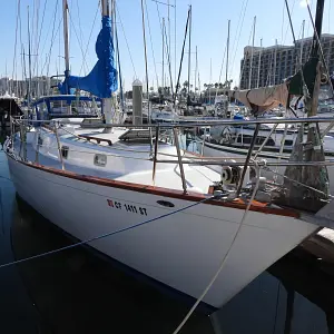 1976 Pearson 365 Ketch