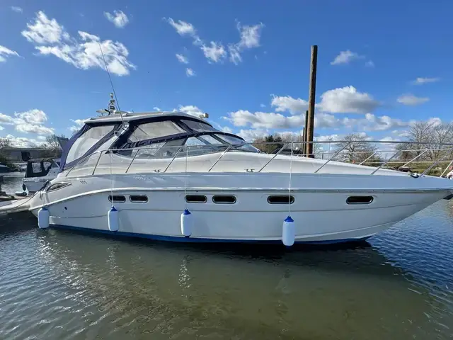 Sealine S41 Sports Cruiser