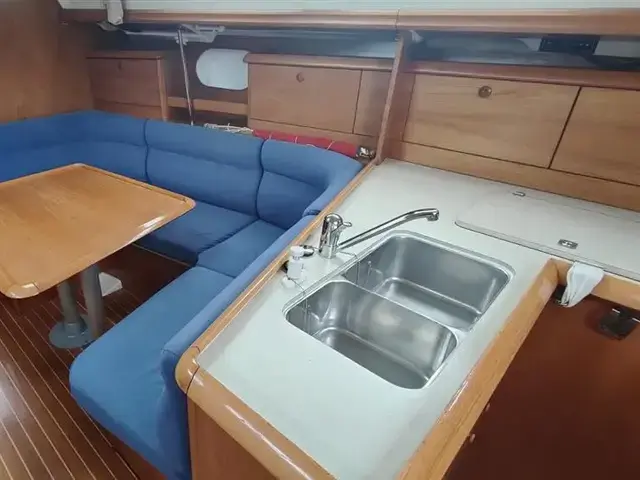 Jeanneau Sun Odyssey 37