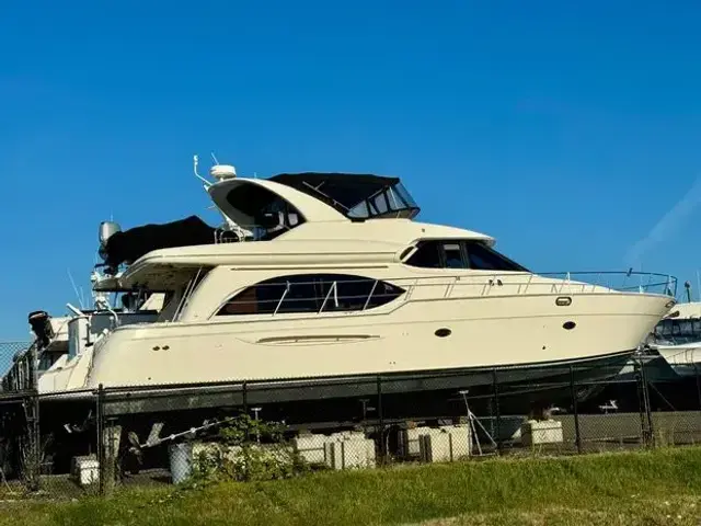 Meridian 580 Pilothouse