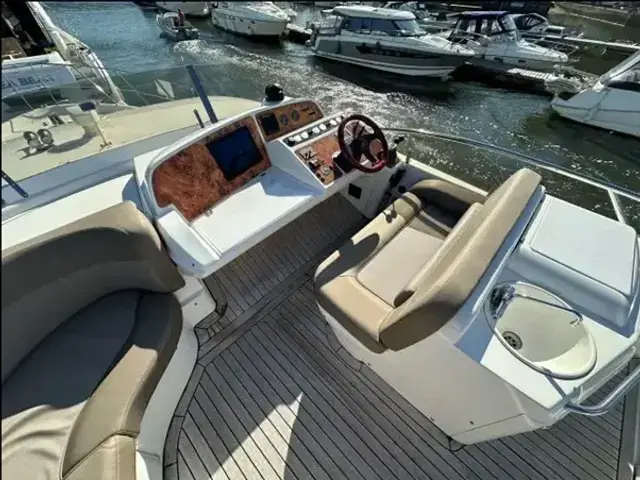 Sealine T51