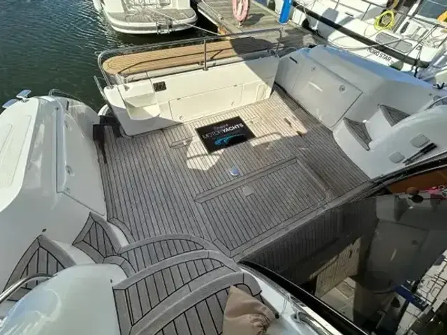 Sealine T51