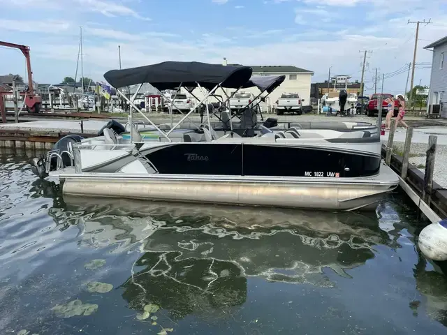 Tahoe LTZ 2385 Rear Fish