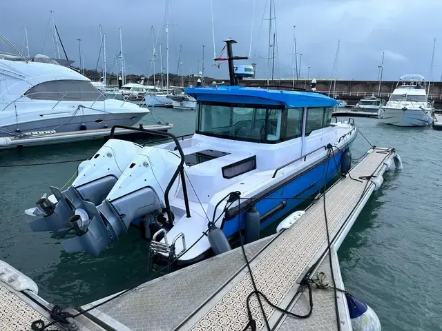 Axopar 37 Xc for sale in United Kingdom for £205,000 ($265,370)