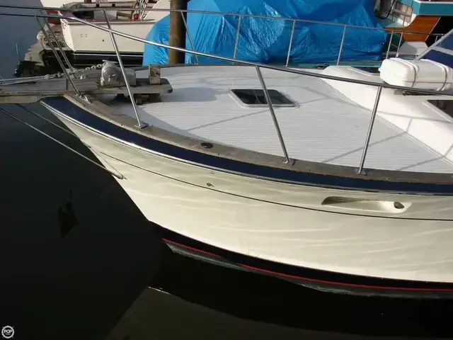 Chris-Craft 420 Sport Fisher