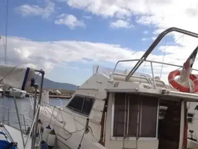 Ferretti Yachts ALTURA 38 FLY