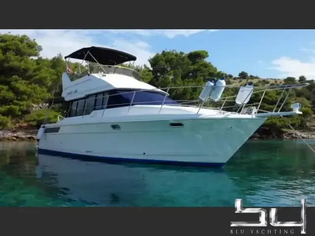 Bayliner 3688 Fly