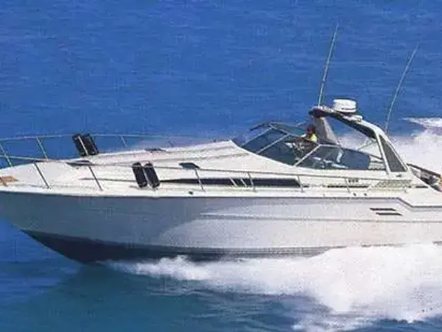 Sea Ray 460 Express Cruiser