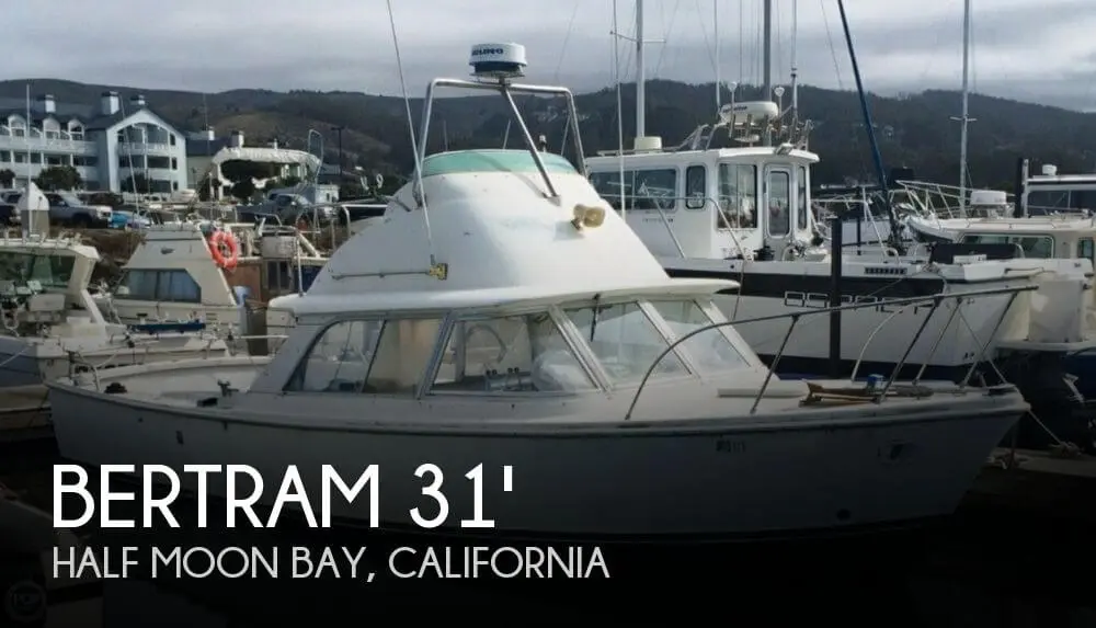 Bertram 31 Flybridge Cruiser