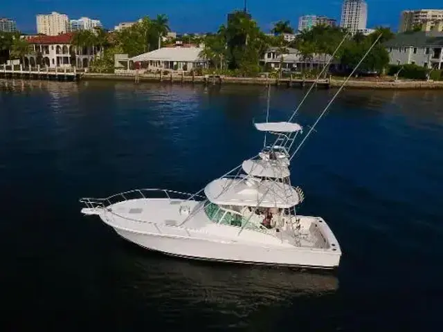 Luhrs 40 Open