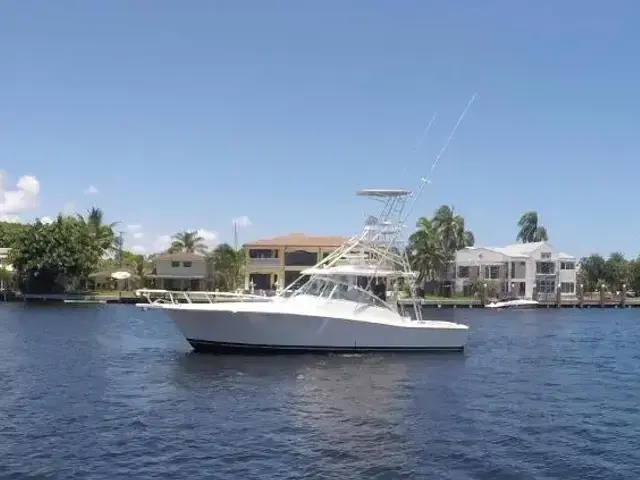 Luhrs 40 Open