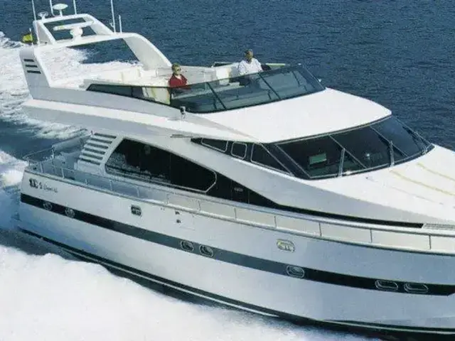 Elegance Yachts 65