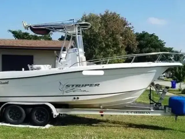 Seaswirl Striper 2101 CC