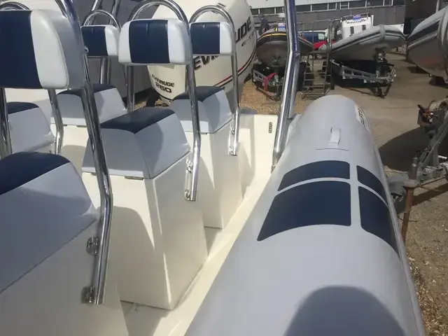 Ballistic Used  7.8M RIB with Evinrude Etec 250HP Outboard Engine and Trailer