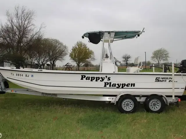 Carolina Skiff 24 Dlx