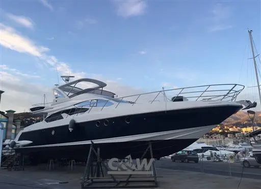 Prestige 64 Flybridge