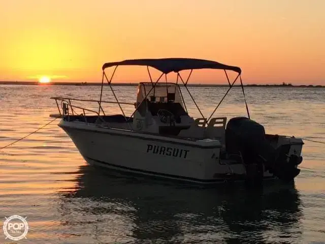 Pursuit 2100 Center Console