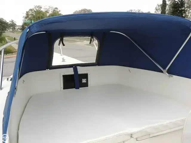 Pursuit 2100 Center Console