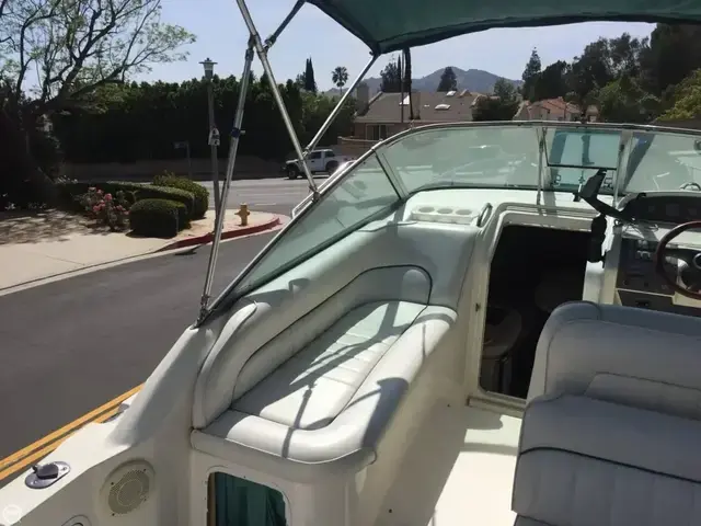 Sea Ray 270 DA