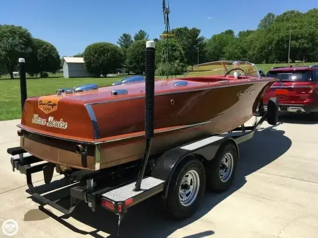 Chris-Craft Capri