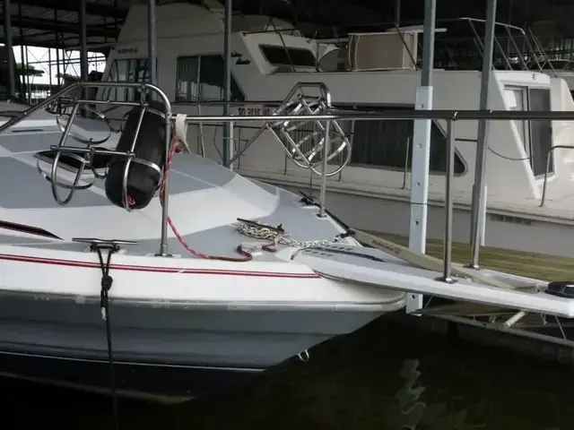 Bayliner AVANTI 3650