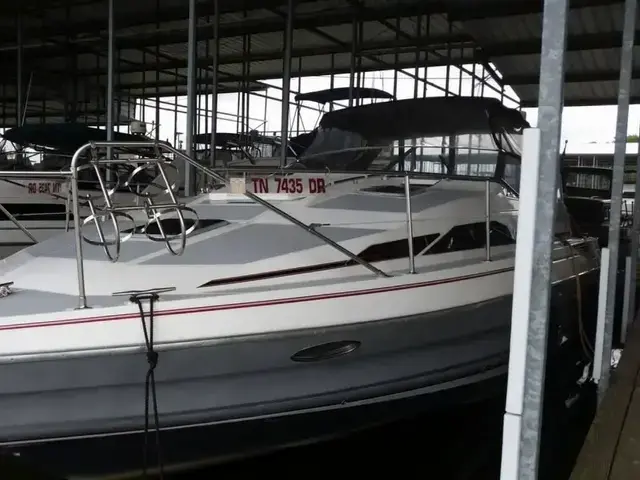 Bayliner AVANTI 3650