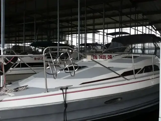 Bayliner AVANTI 3650