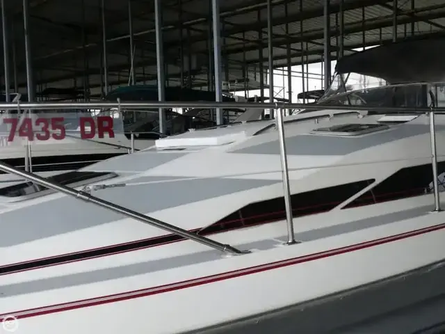 Bayliner AVANTI 3650