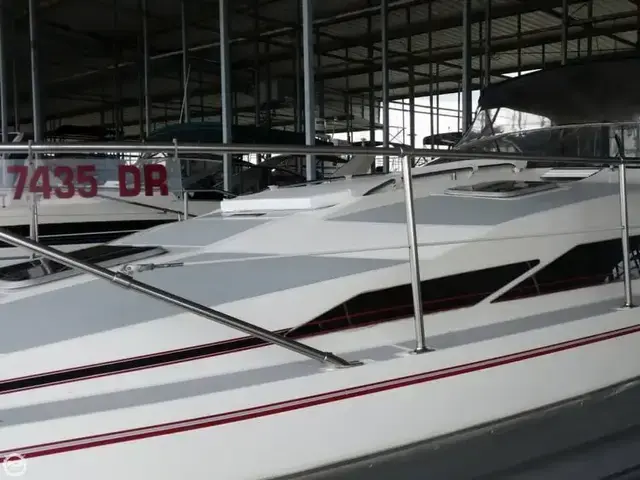 Bayliner AVANTI 3650