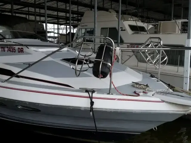 Bayliner AVANTI 3650