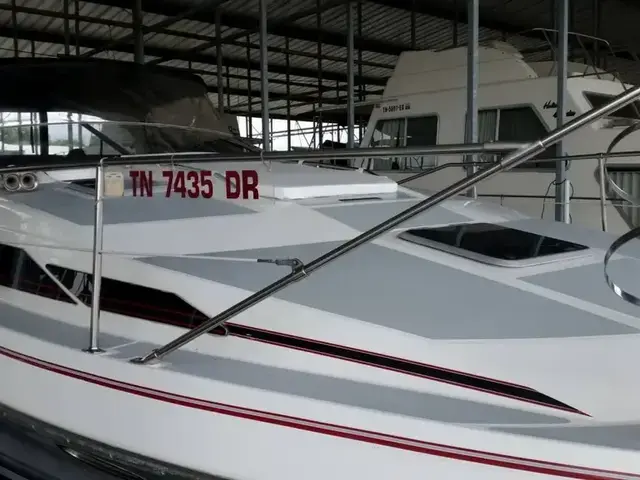 Bayliner AVANTI 3650