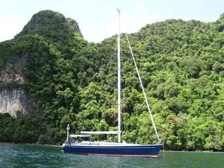 Nautor Swan 48