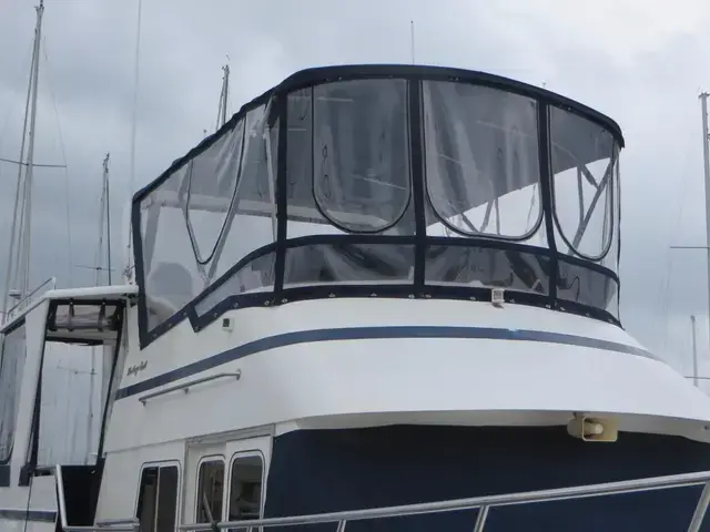 Heritage East 36 Sundeck Trawler