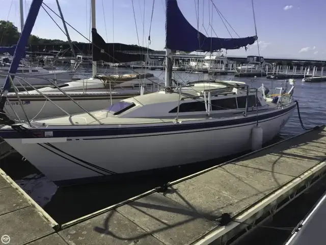 O'day 272 Masthead Sloop