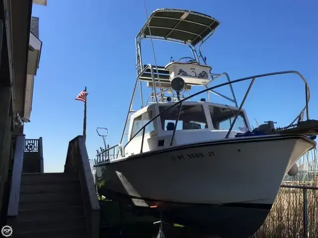 Columbia 25 Northsider 2 Pilothouse