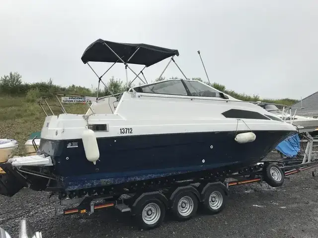 Bayliner 2455 CIERRA