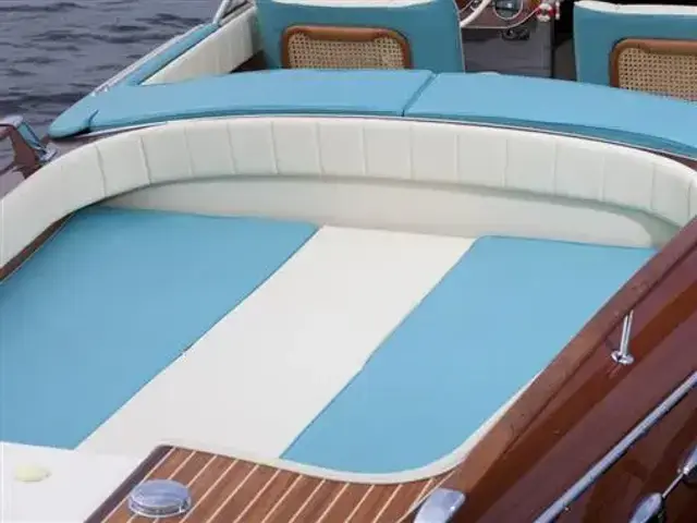 Riva Aquarama