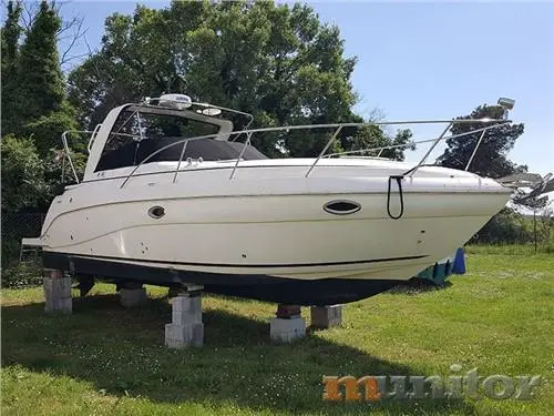 Rinker 312 Fiesta Vee