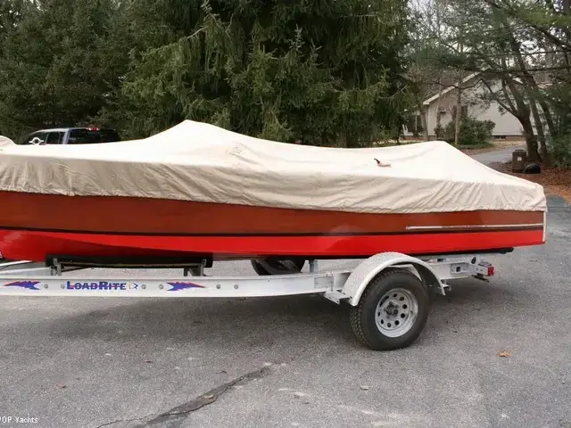 Chris-Craft 301