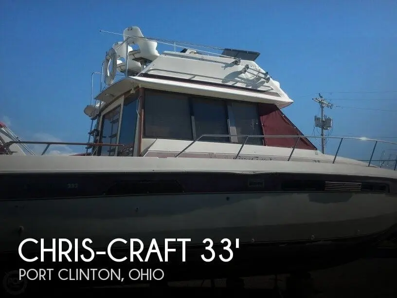 Chris Craft 333 Commander