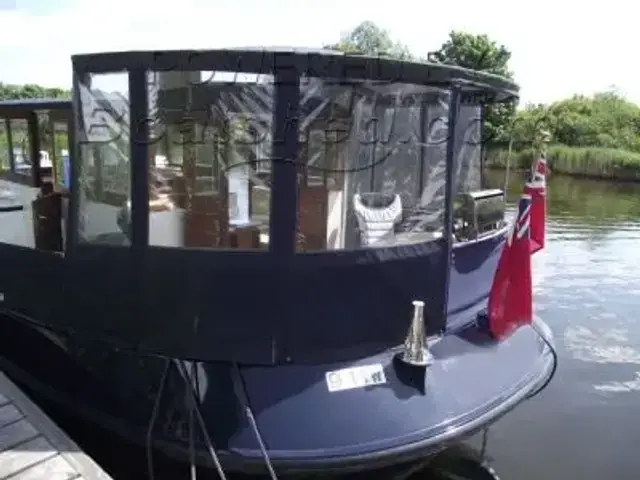 Piper 65 Foot Dutch Barge