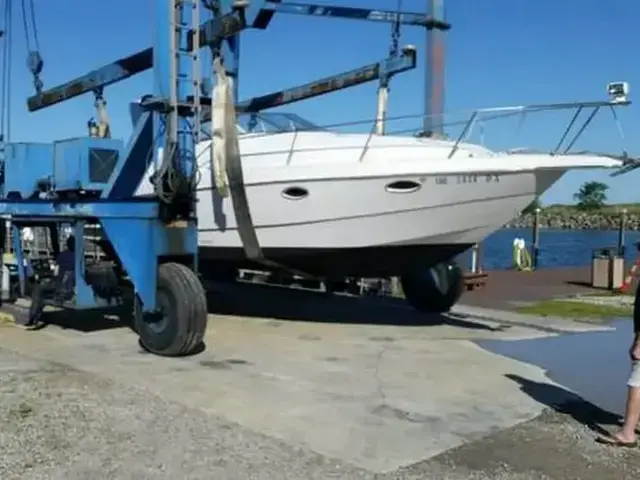 Chris-Craft Crowne 30