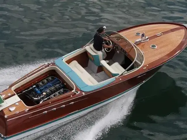 Riva Aquarama