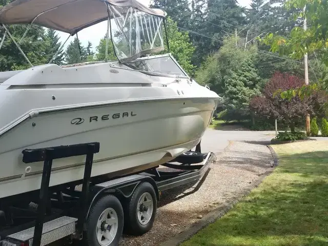 Regal 2900 LSR Bowrider