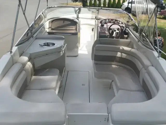 Regal 2900 LSR Bowrider