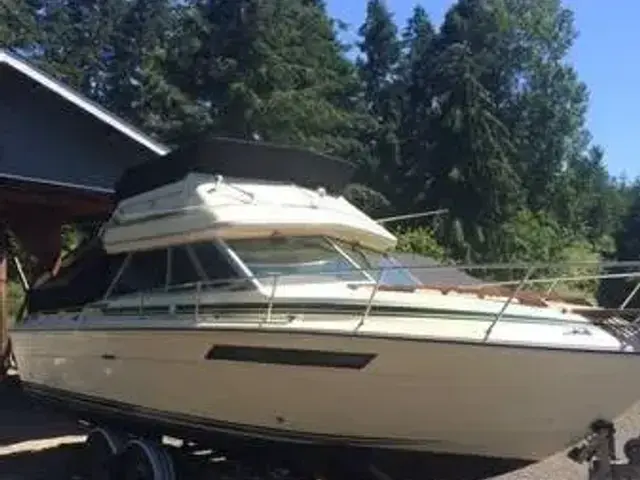 Sea Ray 2780 Sedan Bridge